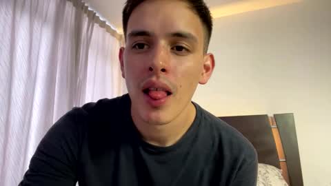 Liam online show from March 2, 9:54 pm