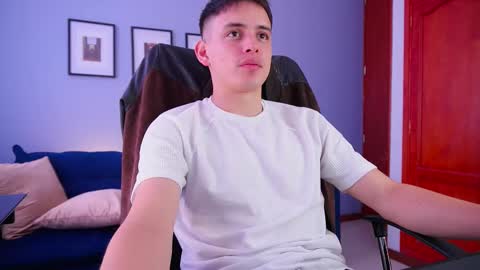 Liam online show from February 24, 2:37 pm