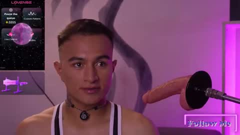 LiamDeep online show from November 25, 9:35 pm