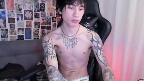 Liam online show from March 5, 7:27 am