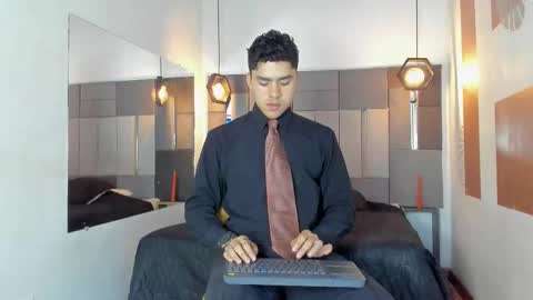 Liam online show from February 4, 11:03 am