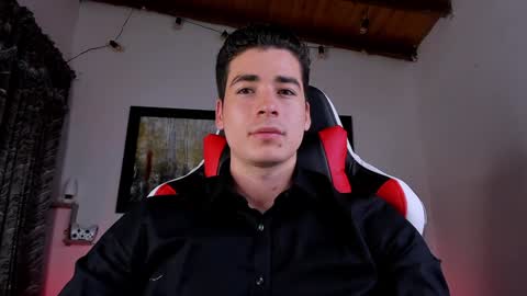 Snapshot of liamwyatt_ chatting on January 1, 6:05 am liamwyatt_ online show from January 1, 6:05 am