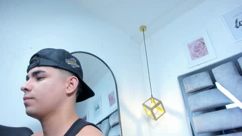 lianfox_ online show from February 2, 12:34 pm