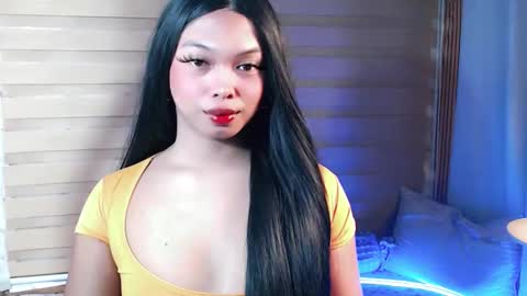 CALL ME LIANNA online show from March 2, 3:30 pm