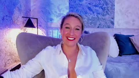 Lian online show from March 14, 12:58 am