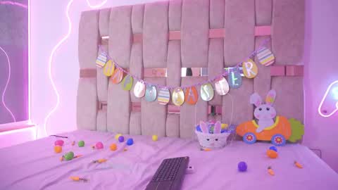 liasuaza online show from March 28, 2:29 pm