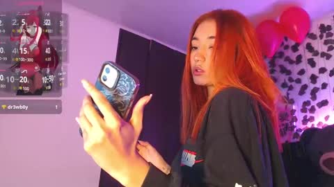 Snapshot of liawood1 chatting on October 17, 10:47 pm LIA online show from October 17, 10:47 pm