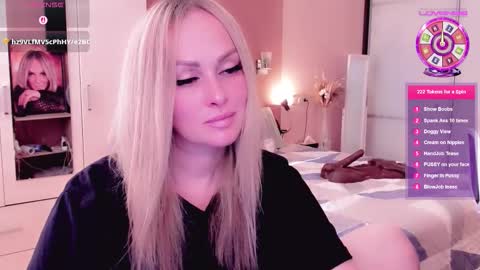 Snapshot of libby_nora chatting on September 29, 11:42 am Libby online show from September 29, 11:42 am
