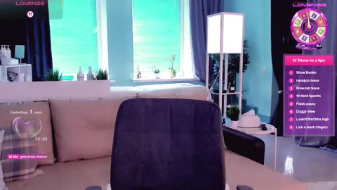Snapshot of libby_nora chatting on September 13, 10:39 am Libby online show from September 13, 10:39 am