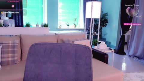Snapshot of libby_nora chatting on September 14, 10:49 am Libby online show from September 14, 10:49 am