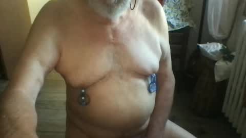 Snapshot of libido11 chatting on October 4, 12:14 pm Libido11 online show from October 4, 12:14 pm