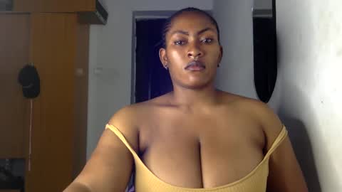 Snapshot of lick_my_pussyyy226651 chatting on March 1, 11:15 pm caira online show from March 1, 11:15 pm