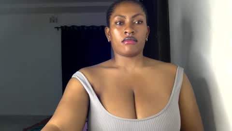 Snapshot of lick_my_pussyyy226651 chatting on September 18, 11:31 pm caira online show from September 18, 11:31 pm