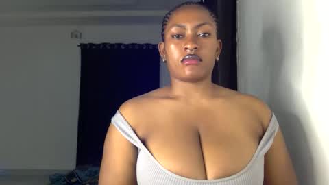 Snapshot of lick_my_pussyyy226651 chatting on October 14, 10:46 pm caira online show from October 14, 10:46 pm