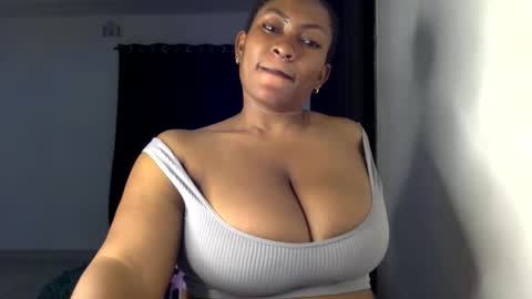 Snapshot of lick_my_pussyyy226651 chatting on October 9, 10:59 pm caira online show from October 9, 10:59 pm