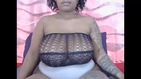 lickabletash98 online show from September 20, 7:33 am