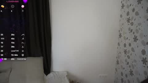 Snapshot of liersery chatting on October 5, 7:17 am liersery online show from October 5, 7:17 am