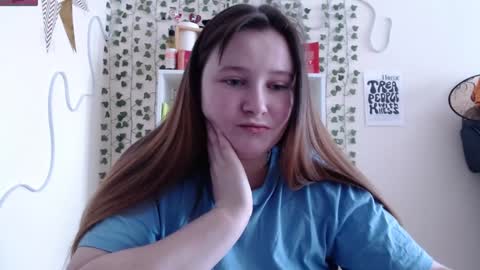 light_lunaa online show from January 19, 5:26 am