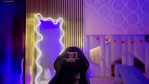 LIHIAN online show from April 5, 11:51 am