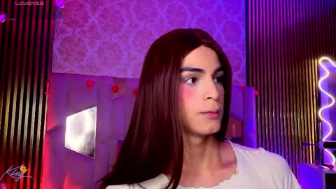 LIHIAN online show from April 18, 12:51 pm