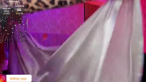 LIHIAN online show from October 22, 3:42 am