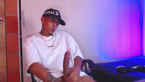 Daniel online show from November 21, 10:19 pm