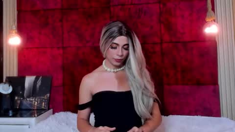 Snapshot of liiacollins chatting on October 9, 9:53 pm liiacollins online show from October 9, 9:53 pm