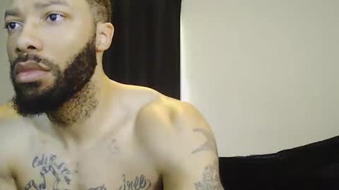 liightsinlover online show from February 10, 6:55 pm