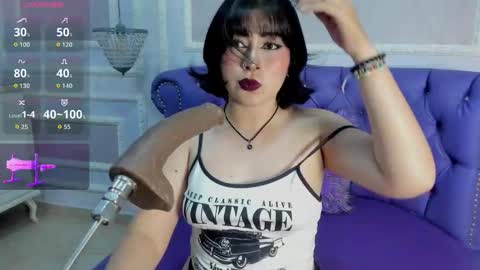 LIILY online show from December 4, 12:43 am