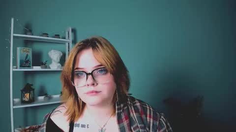 lika_pop online show from November 23, 9:40 am