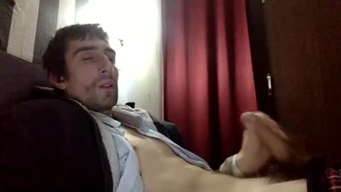 likewhatchasee online show from December 19, 7:15 am