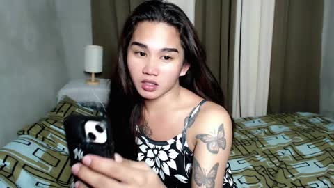 LILY online show from February 3, 10:08 am