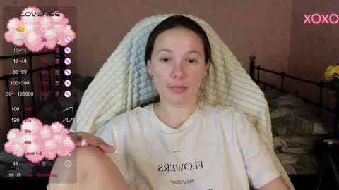 little moon online show from January 30, 5:39 pm