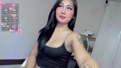 Snapshot of lil_m1ss_silly chatting on September 19, 9:29 pm Miss Lily online show from September 19, 9:29 pm