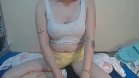 lil_sweetgirl4u online show from October 28, 10:00 pm