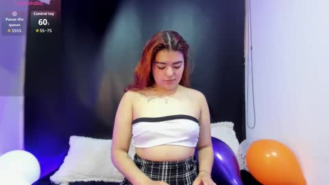 Snapshot of lila_cox chatting on October 5, 11:29 am lila_cox online show from October 5, 11:29 am