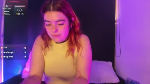 Snapshot of lila_cox chatting on October 1, 1:32 pm lila_cox online show from October 1, 1:32 pm