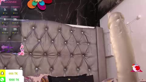   online show from March 25, 2:46 pm