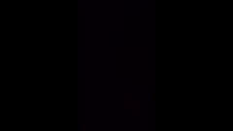 lilbird69850 online show from January 18, 8:29 pm