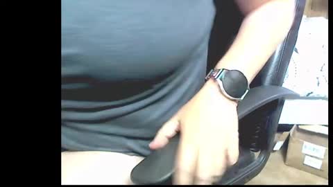 lilchloelove online show from September 11, 5:03 pm