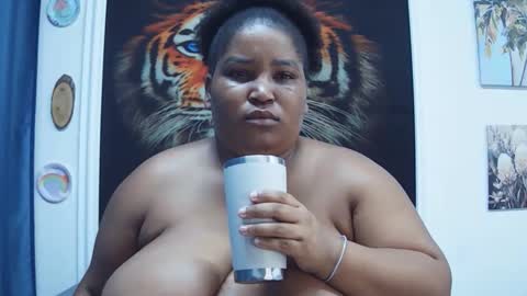 lilchocodoll online show from February 17, 5:39 am