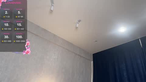 Lili online show from October 22, 7:55 am