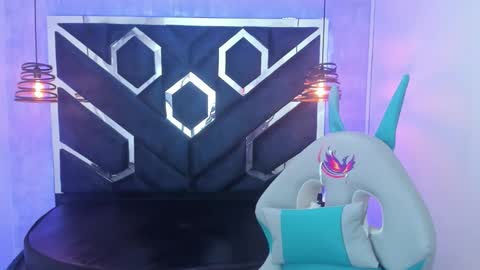 lili_evanss online show from November 11, 11:56 am