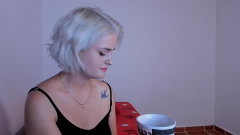 Snapshot of lili_latina47 chatting on October 5, 6:48 pm Lili online show from October 5, 6:48 pm