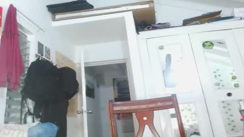 yesica online show from March 4, 12:07 am