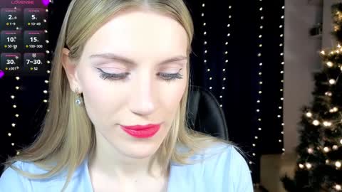 Anna online show from January 3, 3:12 pm