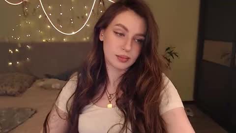 Lilu online show from November 9, 3:37 pm