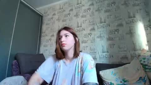 liliawoolf online show from September 11, 4:47 am