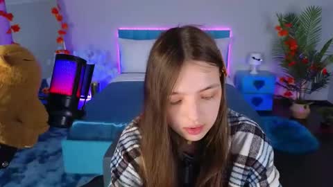 Snapshot of lilibakery chatting on October 20, 4:17 am Lili Bakery online show from October 20, 4:17 am