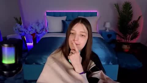 Lili Bakery online show from February 3, 6:22 am